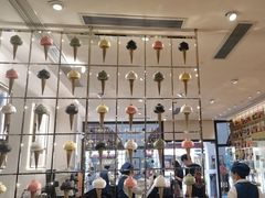 -VENCHI 闻绮(上海佛罗伦萨小镇店)