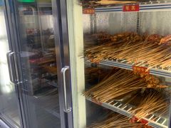 -灌县老妈砂锅串串香(万科红生活广场店)