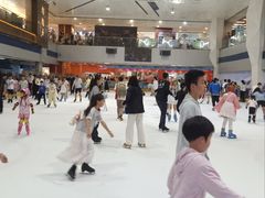 -正佳冰河湾真冰滑冰场