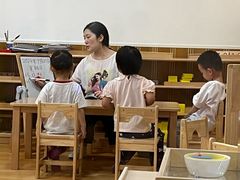 -婴智贝佳蒙特梭利早教托育中心(杨浦店)