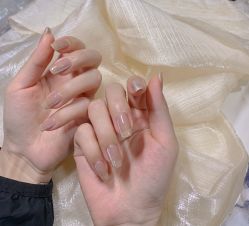 -研美·ym 美甲美睫