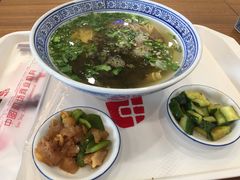 -陇兴楼兰州拉面(西安咸阳国际机场店)