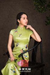 -藤薰定制中式嫁衣礼服旗袍店
