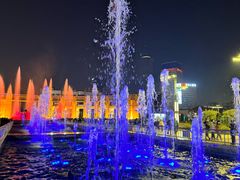 -泉城广场