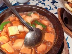 石锅沃豆腐-桂满陇-十里风荷(合生汇店)
