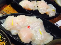-老牌坊云南鱼豆花火锅(嵩山店)