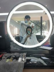 -诗悦发型烫染SALON