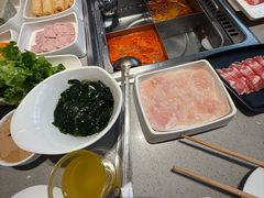 -海底捞火锅(宝龙广场夜宵主题店)