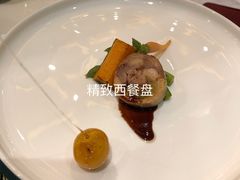 -舜耕山庄四时万和自助餐厅