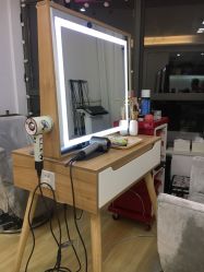 -E.L.K造型momopark店