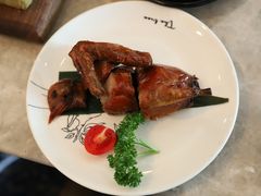 脆皮乳鸽-大树餐厅(红旗街万达店)