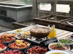 -聚汇三少·龙虾·中餐厅(莫邪路新天地店)