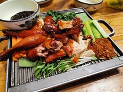 -老滇山寨•云南特色菜•地方菜•民族风情歌舞表演(金碧店)