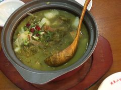 -周鱼小馆石锅酸菜鱼(活力汇店)