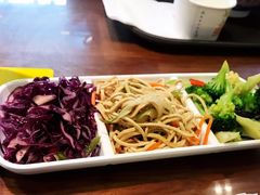 特色凉菜-丝路伊兰·兰州牛肉面(牛街总店)