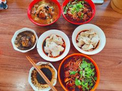 -继红顺河抄手名小吃