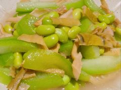 -缸鸭狗(天一广场店)