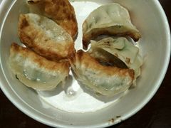 -麦谷轻餐(郑记粥铺金汇店)