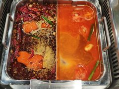 番茄锅-灌县老妈砂锅串串香