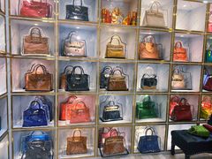 -奢物·巴黎站奢侈品回收寄售