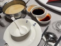 -红鼎豆捞·非遗鲍皇汤火锅(宝丰路店)