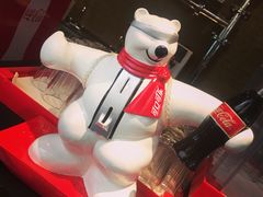 -东方明珠·可口可乐欢乐餐厅
