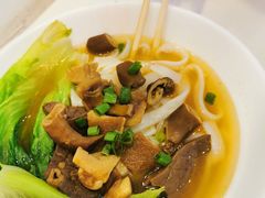 -老广记·牛杂甜品(东山口店)