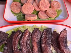 -毛辣果·贵州红酸汤牛肉火锅(西单店)