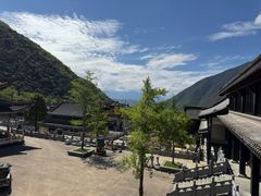 -冕宁灵山寺