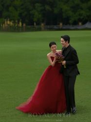 点击看大图 -挪娅婚纱摄影皇家会所