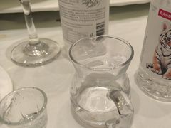-梅花香里大酒店(郁金香路店)