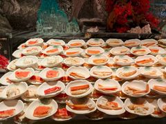 -雍容荟帝王蟹活龙虾展台自助(IFS黑金店)