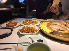 -猪啊牛呀羊啊铜盘烤肉(正大广场店)