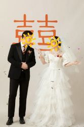 -雪中彩影婚纱摄影·微光艺术中心