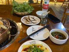 -岳记兴隆·青城腊排铜火锅(融创店)