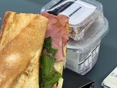 -星巴克臻选(北京太阳宫凯德店)