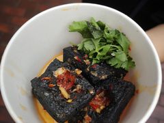 -黑色经典臭豆腐·湖南特产(步行街店)