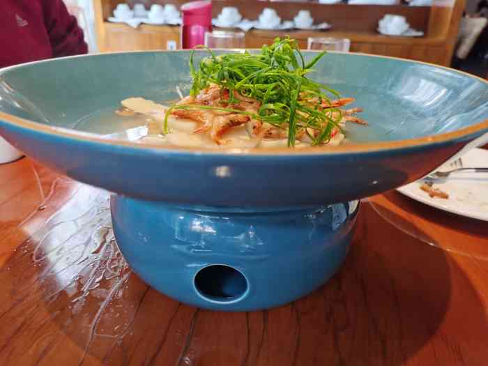 新榆园(总店)-"在西湖边开会,和朋友搜到了这家比吃店,饭.