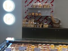 面包甜点陈列柜-欧包遇见茶(城光荟店)
