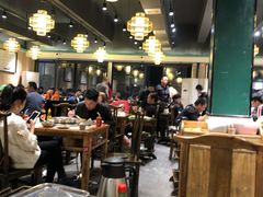 大堂-肖肖酸萝卜鱼火锅(总店)