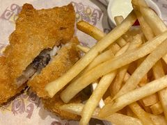 炸鱼和薯条-玛格萝妮(汇智国际商业中心店)