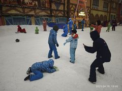 -广州热雪奇迹