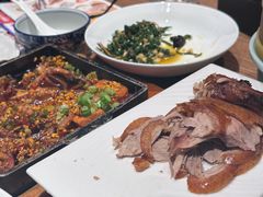 -草窝烤鸭·新京菜(振华广场店)
