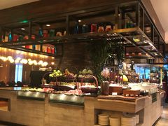 自助取餐区-OPEN開全日自助餐厅·牛肉火锅·海鲜(佛山希尔顿酒店)