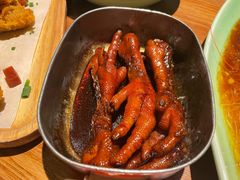 弄堂里的卤鸡爪-弄堂里·寻味杭州(湖滨银泰in77C区店)