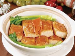 -鲤鱼塘农家山庄