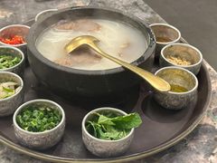 -浩海火燒雲傣家菜(芮欧百货店)