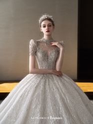 -Renee芮亦婚纱(原丽莎)