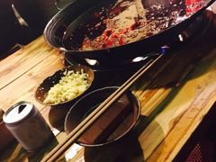 -岗上渣渣老火锅(两路口店)