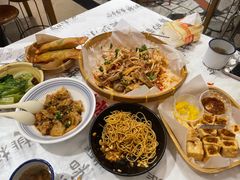 -东排食堂长沙小吃大排档(五一广场店)